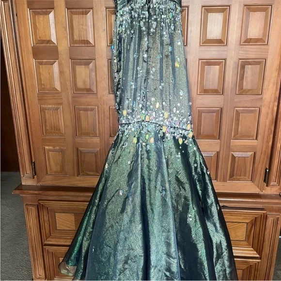 Strapless Sequin Mermaid Gown - Picture 4 of 6